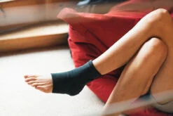 DonJoy MaloLax Ankle Support -Racquet Gear donjoy malolax ankle support sitting 40966 92206.1698773005